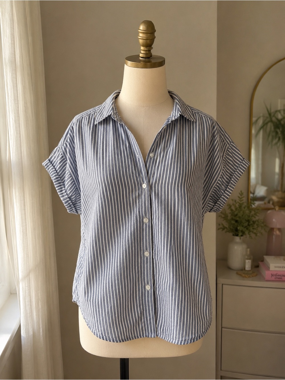 Joie Striped Button Down Shirt Blue White 100% Cotton Short Sleeve SZ SM Preppy